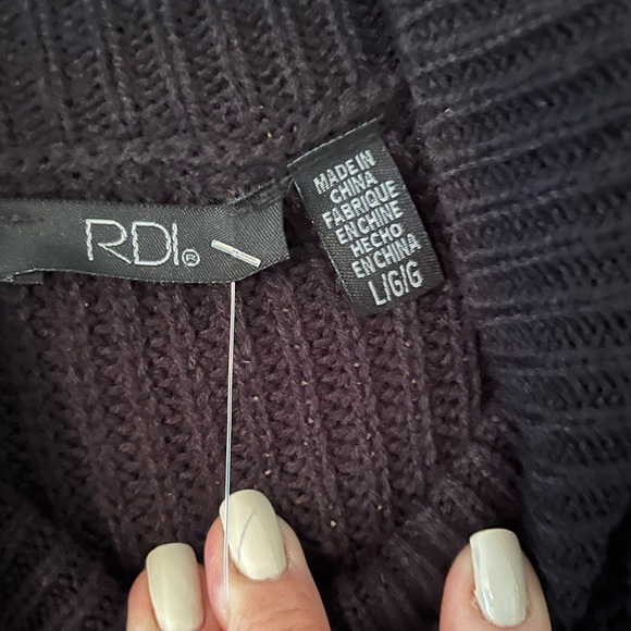 RDI Sweater - Picture 5 of 7